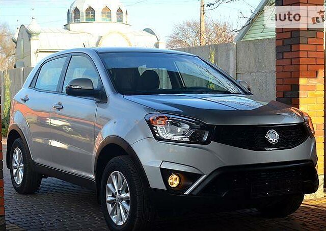 Сірий Cанг Йонг Korando, об'ємом двигуна 0 л та пробігом 27 тис. км за 14700 $, фото 1 на Automoto.ua