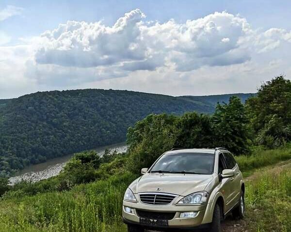 Cанг Йонг Kyron 2008 у Тернополі на Automoto.ua Бежевий Cанг Йонг Kyron, об'ємом двигуна 2 л та пробігом 205 тис. км за 8200 $, фото 1 на Automoto.ua