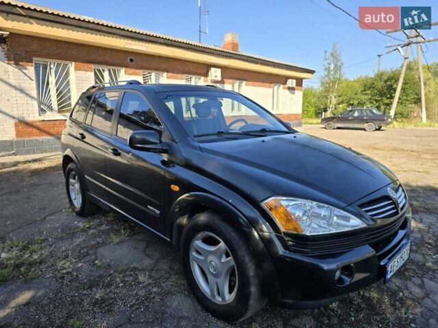 Чорний Cанг Йонг Kyron, об'ємом двигуна 2 л та пробігом 335 тис. км за 6300 $, фото 1 на Automoto.ua