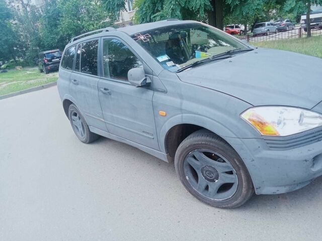 Чорний Cанг Йонг Kyron, об'ємом двигуна 2 л та пробігом 300 тис. км за 4500 $, фото 1 на Automoto.ua