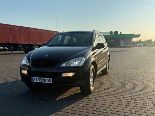 Чорний Cанг Йонг Kyron, об'ємом двигуна 2 л та пробігом 220 тис. км за 6800 $, фото 1 на Automoto.ua