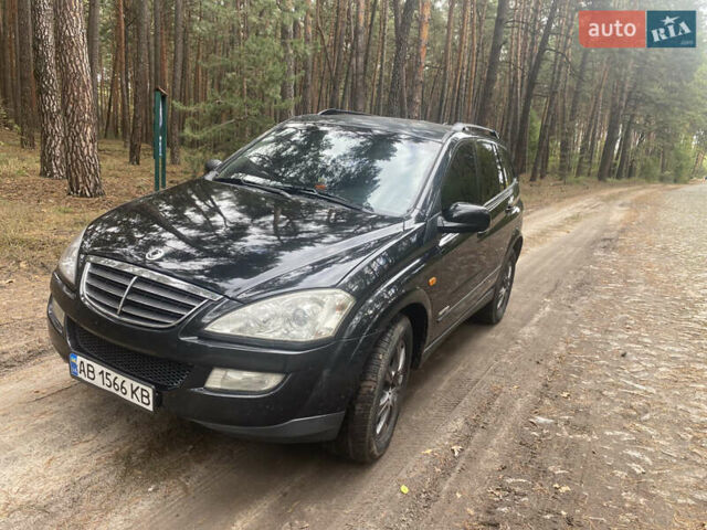 Чорний Cанг Йонг Kyron, об'ємом двигуна 2 л та пробігом 250 тис. км за 7400 $, фото 1 на Automoto.ua
