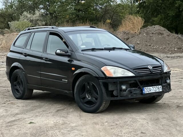 Чорний Cанг Йонг Kyron, об'ємом двигуна 0 л та пробігом 250 тис. км за 1999 $, фото 1 на Automoto.ua
