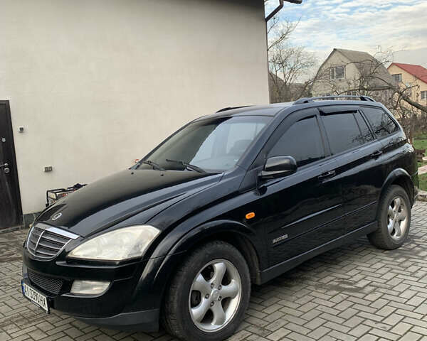 Чорний Cанг Йонг Kyron, об'ємом двигуна 2 л та пробігом 330 тис. км за 5000 $, фото 1 на Automoto.ua