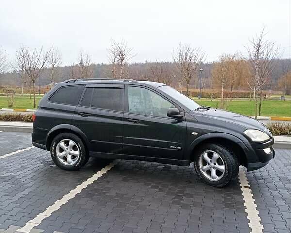 Чорний Cанг Йонг Kyron, об'ємом двигуна 2 л та пробігом 282 тис. км за 6500 $, фото 1 на Automoto.ua