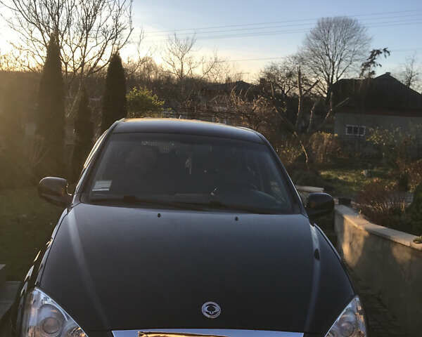 Чорний Cанг Йонг Kyron, об'ємом двигуна 2 л та пробігом 158 тис. км за 5500 $, фото 1 на Automoto.ua