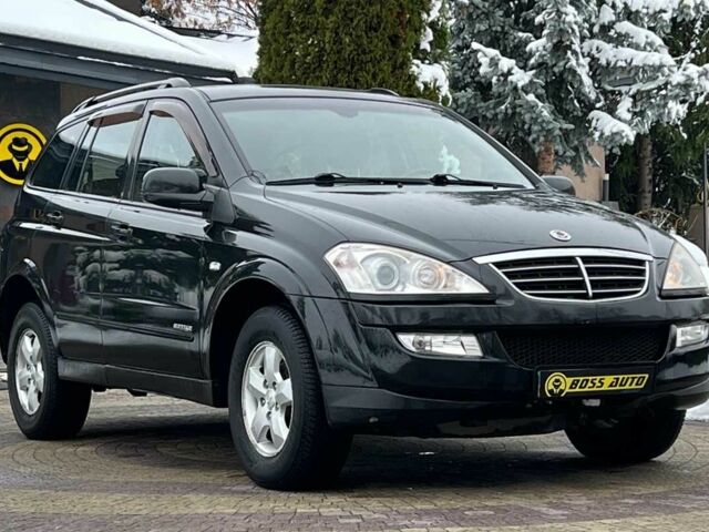 Черный Cанг Йонг Кирон, объемом двигателя 2 л и пробегом 117 тыс. км за 8200 $, фото 1 на Automoto.ua