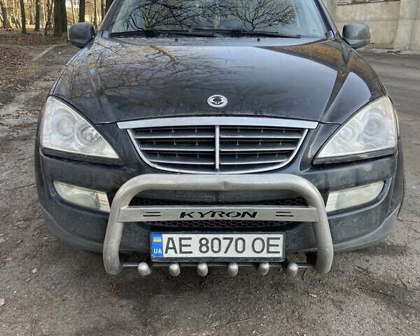 Черный Cанг Йонг Кирон, объемом двигателя 2 л и пробегом 195 тыс. км за 8500 $, фото 1 на Automoto.ua