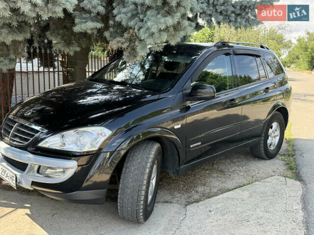 Чорний Cанг Йонг Kyron, об'ємом двигуна 2 л та пробігом 158 тис. км за 8200 $, фото 1 на Automoto.ua