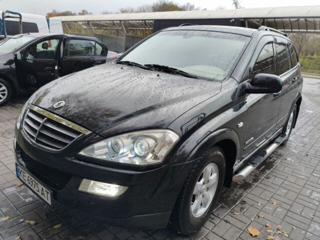 Черный Cанг Йонг Кирон, объемом двигателя 2 л и пробегом 50 тыс. км за 9750 $, фото 1 на Automoto.ua