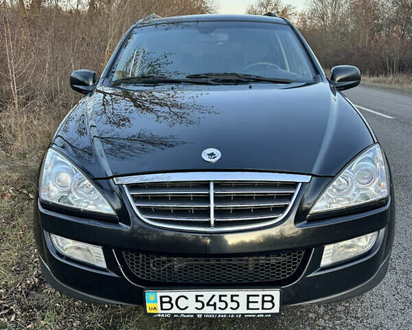 Черный Cанг Йонг Кирон, объемом двигателя 2 л и пробегом 139 тыс. км за 9700 $, фото 1 на Automoto.ua