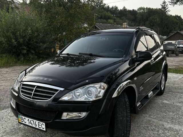 Чорний Cанг Йонг Kyron, об'ємом двигуна 2 л та пробігом 118 тис. км за 8600 $, фото 1 на Automoto.ua