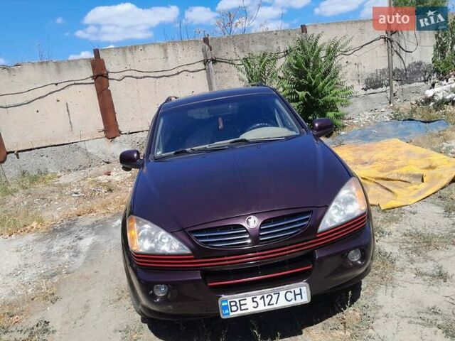 Коричневий Cанг Йонг Kyron, об'ємом двигуна 2 л та пробігом 190 тис. км за 5300 $, фото 1 на Automoto.ua