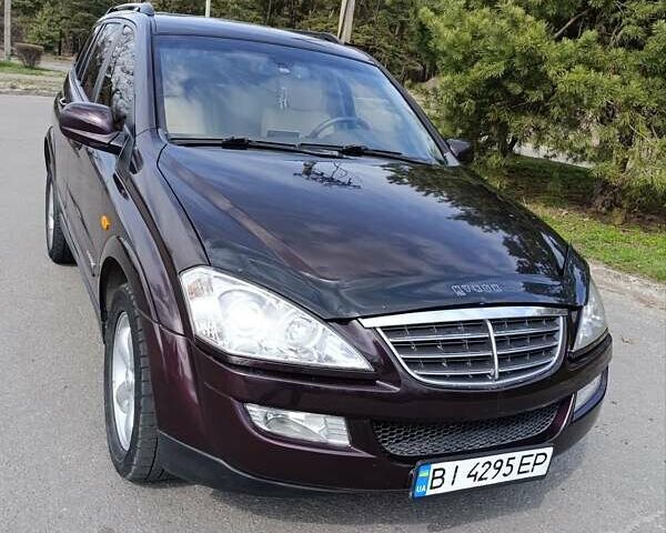Червоний Cанг Йонг Kyron, об'ємом двигуна 2 л та пробігом 270 тис. км за 7000 $, фото 1 на Automoto.ua