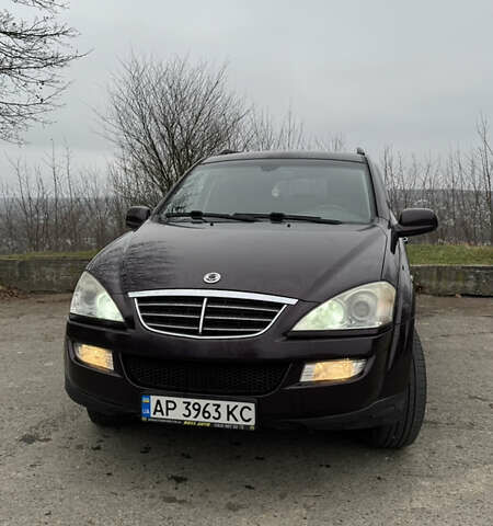 Червоний Cанг Йонг Kyron, об'ємом двигуна 2 л та пробігом 350 тис. км за 6400 $, фото 1 на Automoto.ua