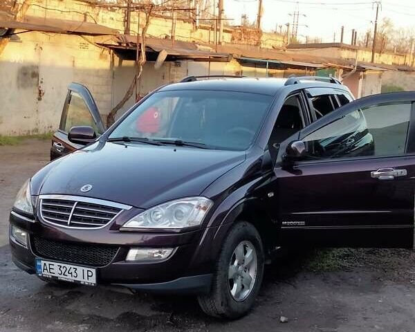 Красный Cанг Йонг Кирон, объемом двигателя 2 л и пробегом 132 тыс. км за 8050 $, фото 1 на Automoto.ua