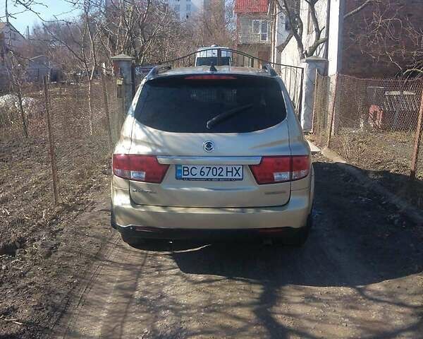 Желтый Cанг Йонг Кирон, объемом двигателя 2 л и пробегом 240 тыс. км за 7100 $, фото 1 на Automoto.ua