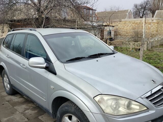 Серый Cанг Йонг Кирон, объемом двигателя 2 л и пробегом 199 тыс. км за 7600 $, фото 1 на Automoto.ua