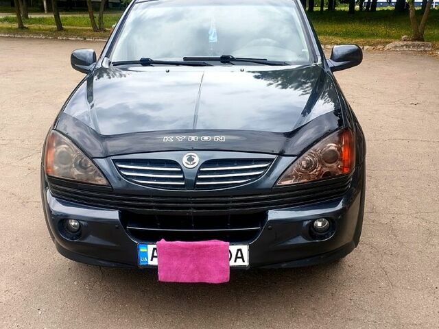 Сірий Cанг Йонг Kyron, об'ємом двигуна 2 л та пробігом 260 тис. км за 4500 $, фото 1 на Automoto.ua