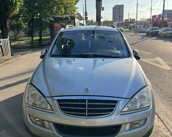 Сірий Cанг Йонг Kyron, об'ємом двигуна 2 л та пробігом 248 тис. км за 5900 $, фото 1 на Automoto.ua