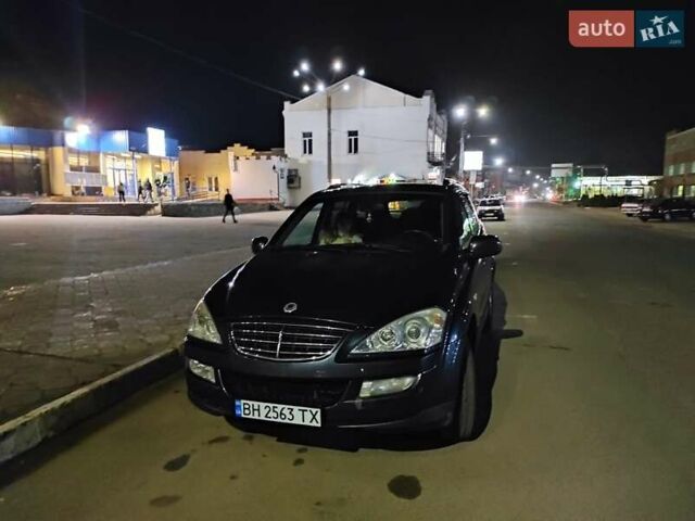Серый Cанг Йонг Кирон, объемом двигателя 2 л и пробегом 220 тыс. км за 7699 $, фото 1 на Automoto.ua