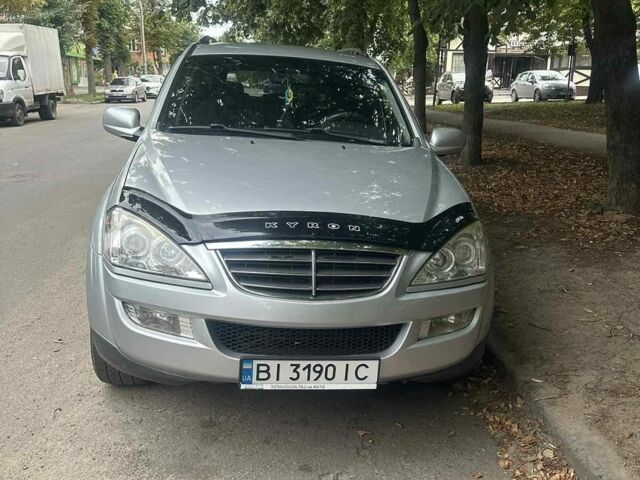 Сірий Cанг Йонг Kyron, об'ємом двигуна 2 л та пробігом 180 тис. км за 7300 $, фото 1 на Automoto.ua