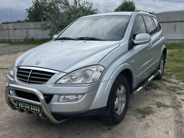 Серый Cанг Йонг Кирон, объемом двигателя 2 л и пробегом 178 тыс. км за 7000 $, фото 1 на Automoto.ua