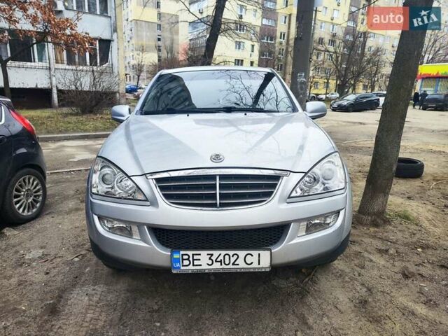 Сірий Cанг Йонг Kyron, об'ємом двигуна 2.3 л та пробігом 180 тис. км за 5500 $, фото 1 на Automoto.ua