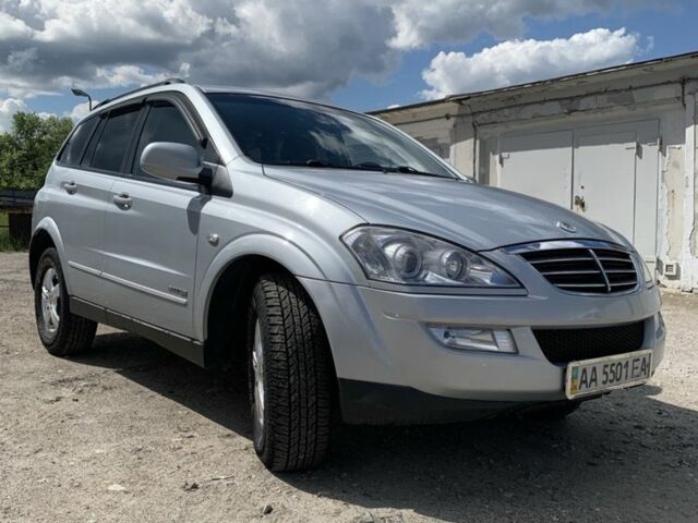 Серый Cанг Йонг Кирон, объемом двигателя 2 л и пробегом 217 тыс. км за 8500 $, фото 1 на Automoto.ua