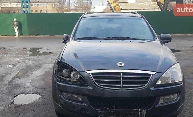 Серый Cанг Йонг Кирон, объемом двигателя 2 л и пробегом 276 тыс. км за 6500 $, фото 1 на Automoto.ua