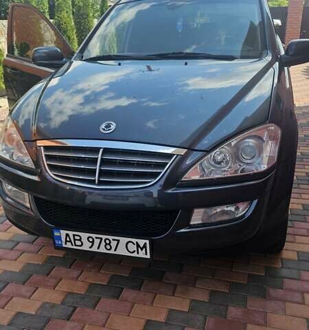 Серый Cанг Йонг Кирон, объемом двигателя 2 л и пробегом 150 тыс. км за 10000 $, фото 1 на Automoto.ua