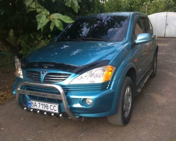 Синий Cанг Йонг Кирон, объемом двигателя 2 л и пробегом 279 тыс. км за 5500 $, фото 1 на Automoto.ua