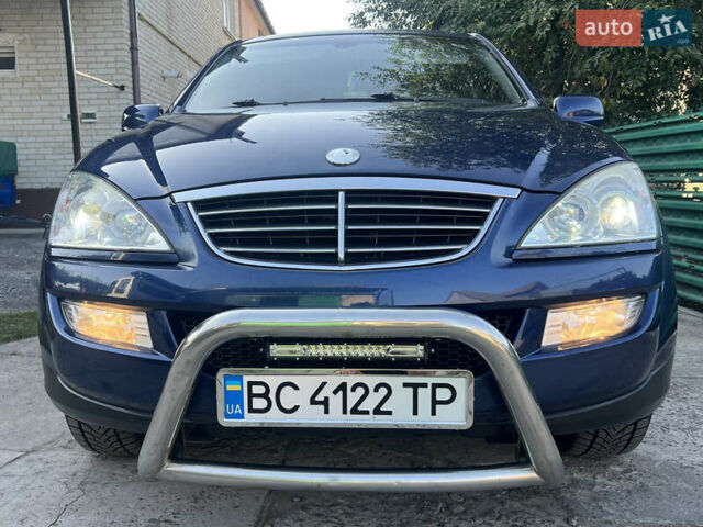 Синий Cанг Йонг Кирон, объемом двигателя 2.3 л и пробегом 156 тыс. км за 8500 $, фото 1 на Automoto.ua