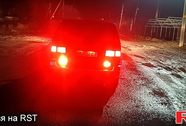 Чорний Cанг Йонг Муссо, об'ємом двигуна 2.9 л та пробігом 320 тис. км за 3300 $, фото 1 на Automoto.ua