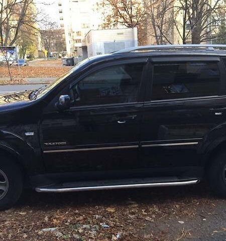 Чорний Cанг Йонг Rexton II, об'ємом двигуна 2.7 л та пробігом 106 тис. км за 16500 $, фото 1 на Automoto.ua