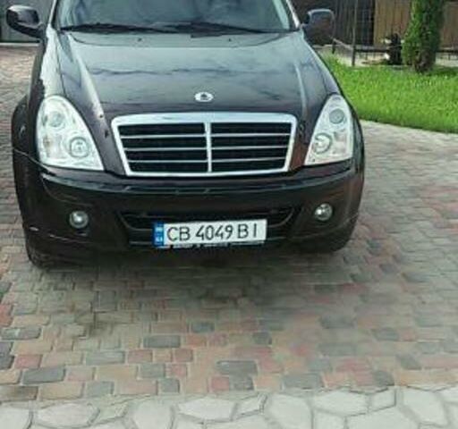 Коричневий Cанг Йонг Rexton II, об'ємом двигуна 2.7 л та пробігом 179 тис. км за 8000 $, фото 1 на Automoto.ua
