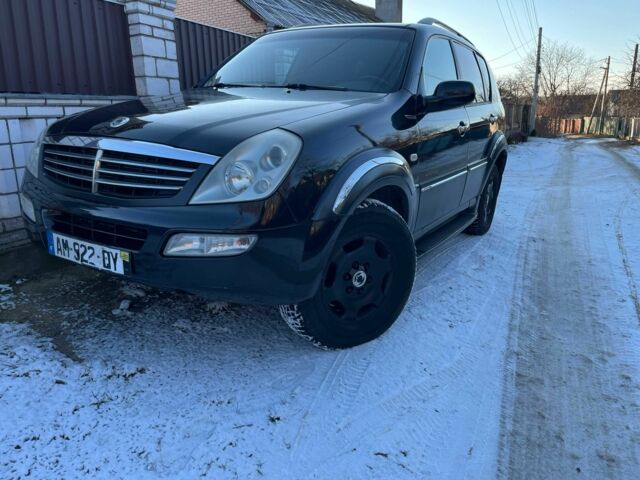 Чорний Cанг Йонг Rexton, об'ємом двигуна 0 л та пробігом 240 тис. км за 4600 $, фото 1 на Automoto.ua