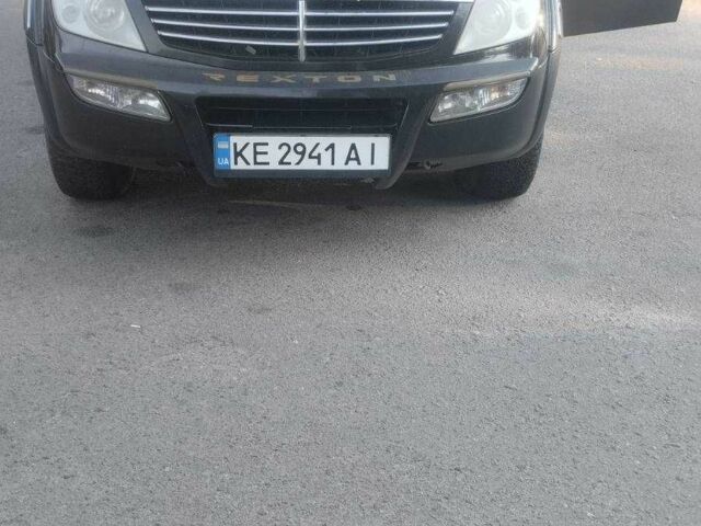 Чорний Cанг Йонг Rexton, об'ємом двигуна 2.8 л та пробігом 265 тис. км за 6017 $, фото 1 на Automoto.ua