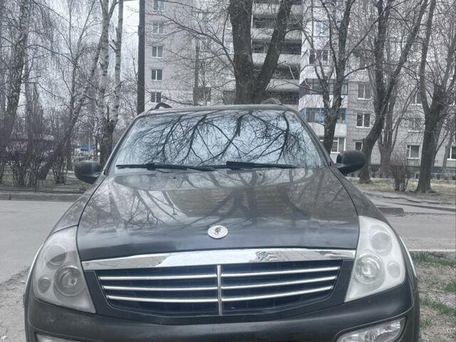 Чорний Cанг Йонг Rexton, об'ємом двигуна 2.7 л та пробігом 242 тис. км за 3650 $, фото 1 на Automoto.ua