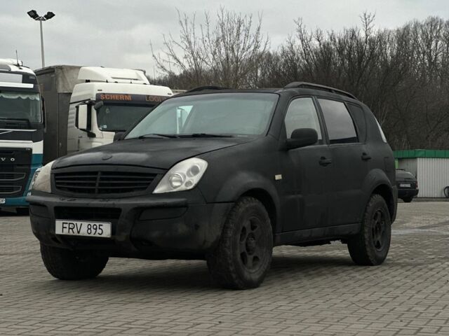 Черный Cанг Йонг Рекстон, объемом двигателя 0 л и пробегом 222 тыс. км за 3399 $, фото 1 на Automoto.ua