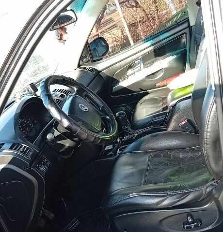 Черный Cанг Йонг Рекстон, объемом двигателя 0 л и пробегом 210 тыс. км за 4500 $, фото 1 на Automoto.ua