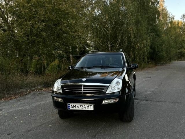 Чорний Cанг Йонг Rexton, об'ємом двигуна 2.8 л та пробігом 200 тис. км за 5500 $, фото 1 на Automoto.ua