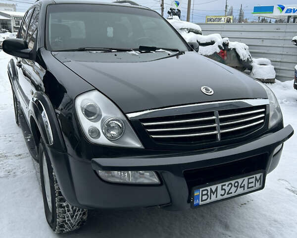 Чорний Cанг Йонг Rexton, об'ємом двигуна 2.7 л та пробігом 300 тис. км за 6700 $, фото 1 на Automoto.ua