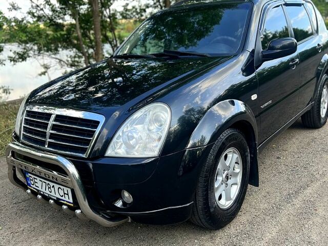 Чорний Cанг Йонг Rexton, об'ємом двигуна 2.7 л та пробігом 149 тис. км за 7700 $, фото 1 на Automoto.ua