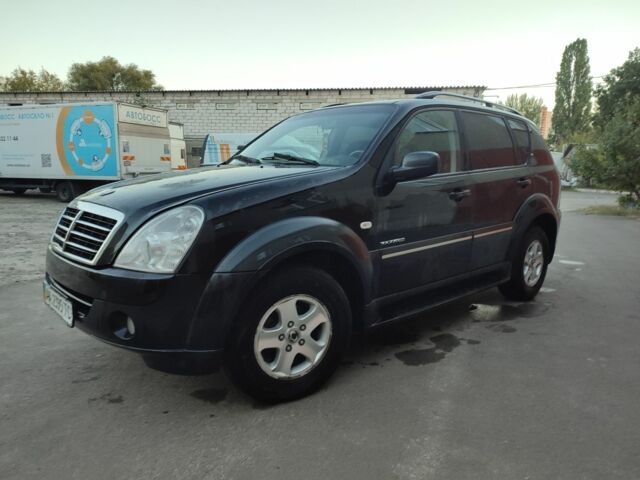 Чорний Cанг Йонг Rexton, об'ємом двигуна 0 л та пробігом 293 тис. км за 5950 $, фото 1 на Automoto.ua