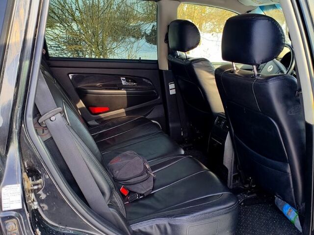 Черный Cанг Йонг Рекстон, объемом двигателя 2.7 л и пробегом 32500 тыс. км за 3580 $, фото 1 на Automoto.ua