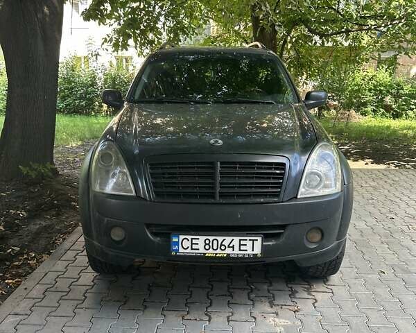 Чорний Cанг Йонг Rexton, об'ємом двигуна 2.7 л та пробігом 325 тис. км за 6495 $, фото 1 на Automoto.ua