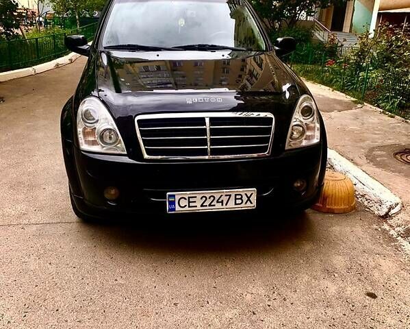 Чорний Cанг Йонг Rexton, об'ємом двигуна 2.7 л та пробігом 199 тис. км за 7400 $, фото 1 на Automoto.ua