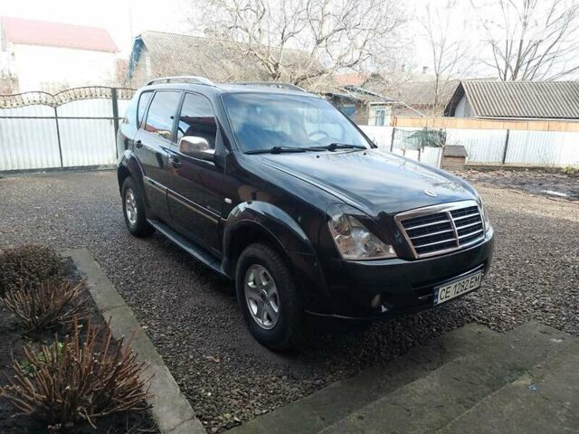 Чорний Cанг Йонг Rexton, об'ємом двигуна 2.7 л та пробігом 191 тис. км за 7500 $, фото 1 на Automoto.ua