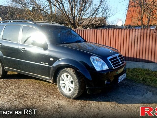 Чорний Cанг Йонг Rexton, об'ємом двигуна 2.7 л та пробігом 197 тис. км за 7000 $, фото 1 на Automoto.ua